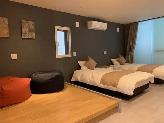 Ev (4Bedroom 5Toilet 4Bathroom 3Kitchen)