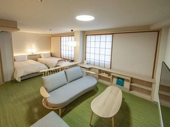 Oda, Sigara İçilmez (Family Room for 4 Adults, Renovated)