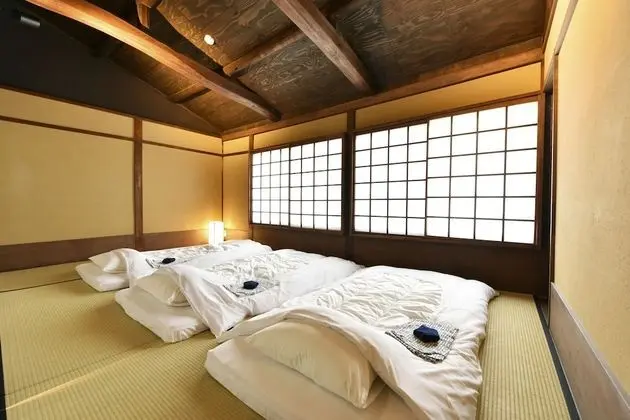 Traditional Sıra Ev (Japanese Style)
