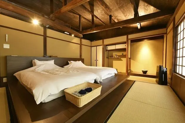 Traditional Sıra Ev (Japanese Style)