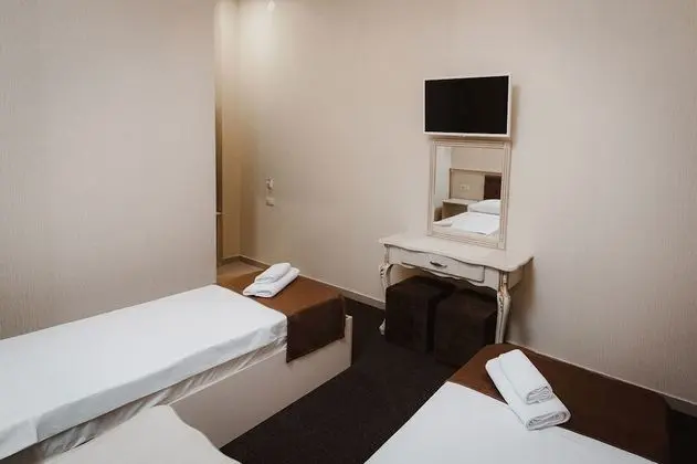 Economy İki Ayrı Yataklı Oda