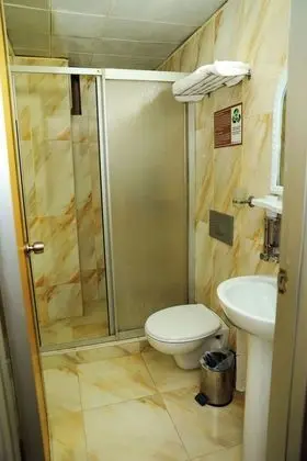 Basic Tek Büyük veya İki Ayrı Yataklı Oda, 2 Tek Kişilik Yatak