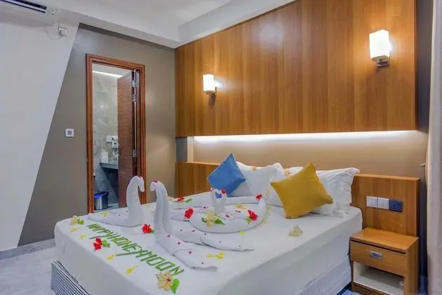 Deluxe Tek Büyük Yataklı Oda, Şehir Manzaralı