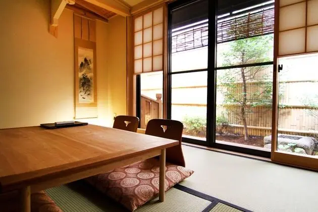 Traditional Sıra Ev (Japanese Style)