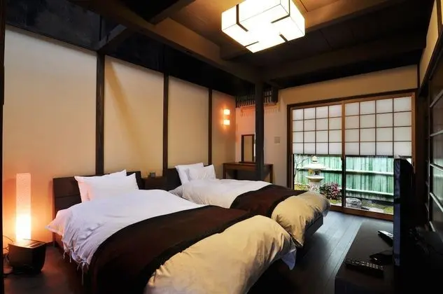 Traditional Sıra Ev (Japanese Style)