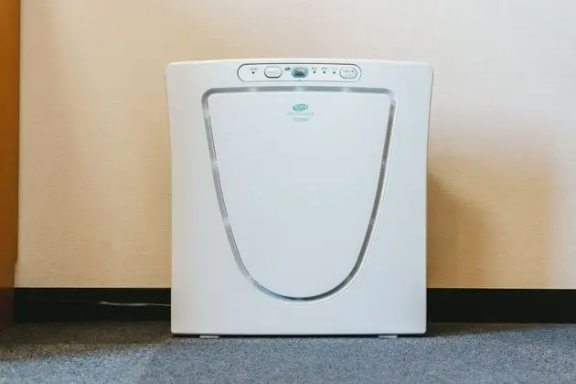 Tek Kişilik Oda, Sigara İçilmez