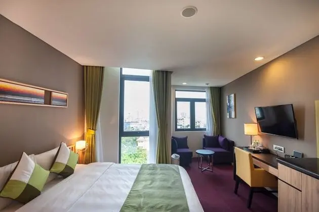 Deluxe Tek Büyük Yataklı Oda