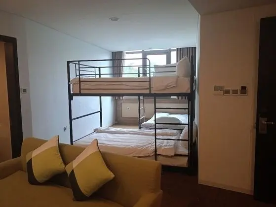 Ortak Ranzalı Oda, 4 Yatak Odası