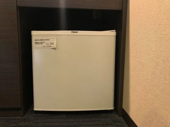 Tek Kişilik Oda, Sigara İçilmez (For Single Use)