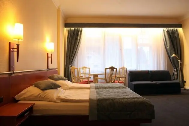 Comfort Tek Büyük Yataklı Oda