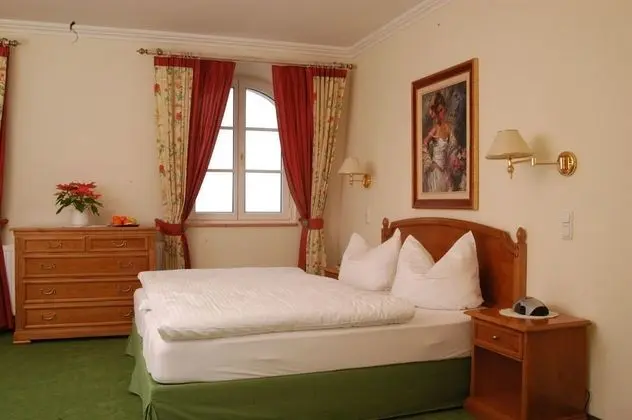 Standard Tek Büyük veya İki Ayrı Yataklı Oda