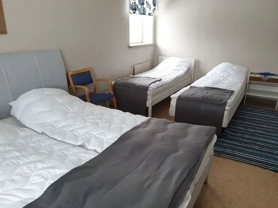 Dört Kişilik Oda, Ortak Banyo