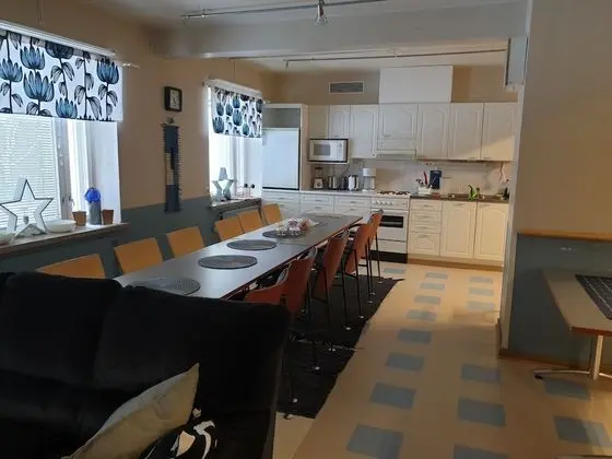 Dört Kişilik Oda, Ortak Banyo