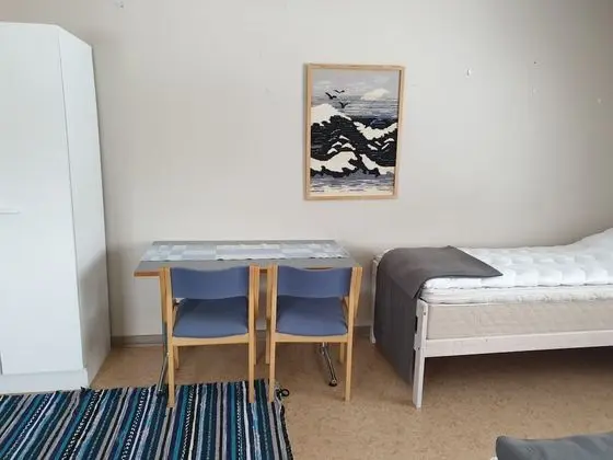 Tek Büyük veya İki Ayrı Yataklı Oda, Ortak Banyo