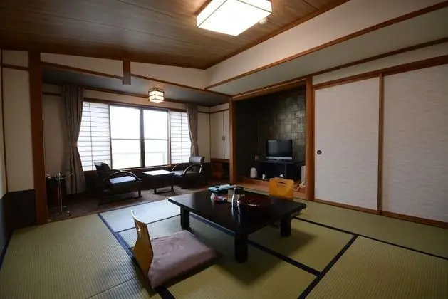 Traditional Oda, Sigara İçilmez (8 Tatami mat)