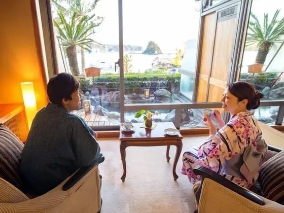 Traditional Oda (Japanese, Open Air Bath, with Meals)