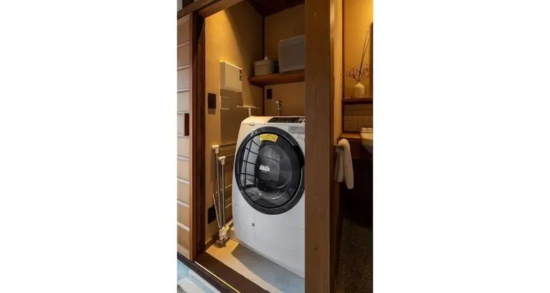 Traditional Ev (Private Vacation)