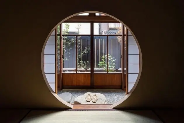 Traditional Ev (Private Vacation)