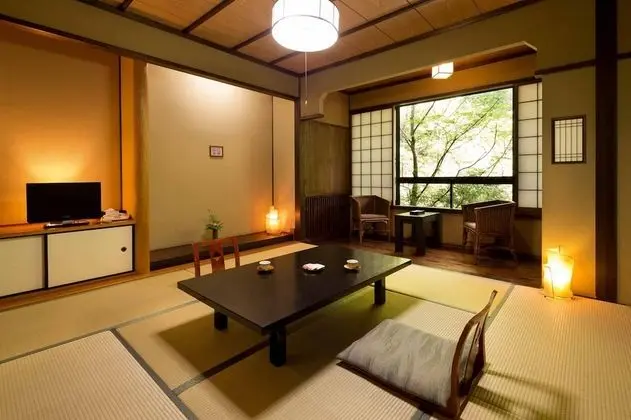 Traditional Oda, Ortak Banyo (Japanese Style, Main Bulilding)