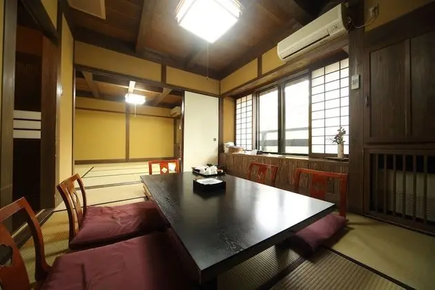 Traditional Oda, Ortak Banyo (Japanese Style, South Building)