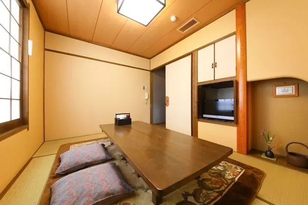 Traditional Oda, Nehir Manzaralı (Japanese Style)