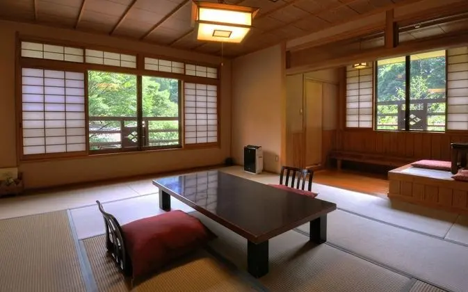 Traditional Oda, Nehir Manzaralı (Japanese Style)