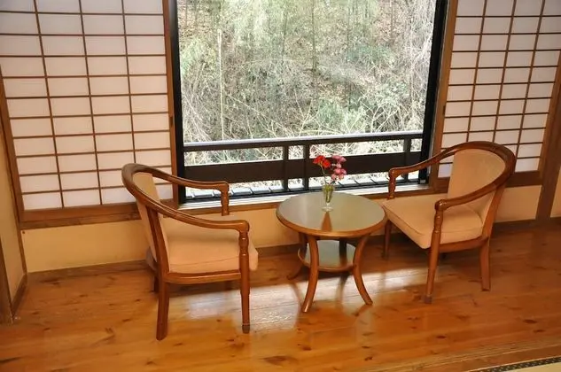 Traditional Oda (Japanese Western-style, A)