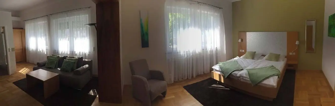 Comfort Tek Büyük Yataklı Oda