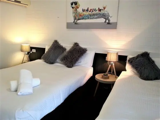 Standard Oda, Sigara İçilmez (TWIN ROOM)