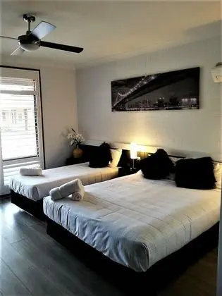 Standard Oda, Sigara İçilmez (TWIN ROOM)