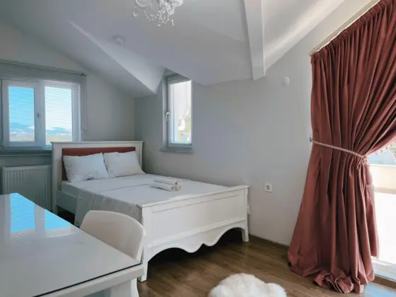 3 + 1 Daire, Deniz ve Dağ Manzaralı, Klimalı