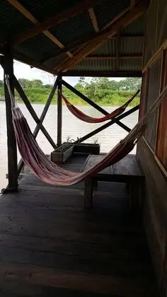 Süit, Balkon, Göl Manzaralı (Flotante)