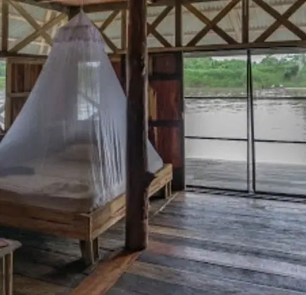 Süit, Balkon, Göl Manzaralı (Flotante)