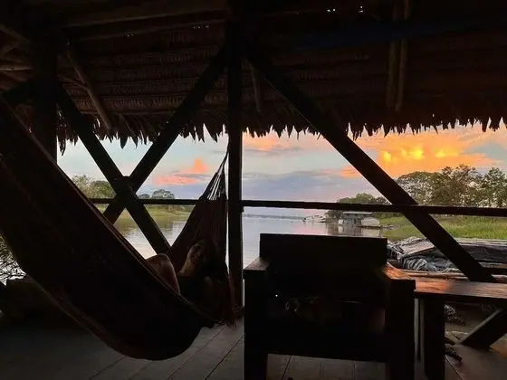 Süit, Balkon, Göl Manzaralı (Flotante)