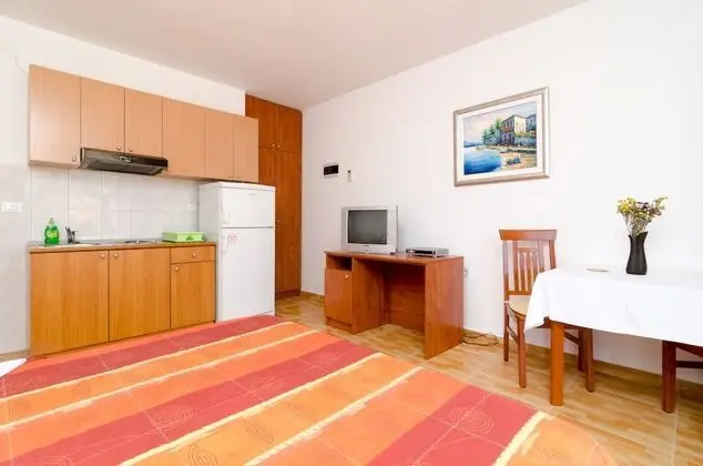 Standard Studio with Terrace A5