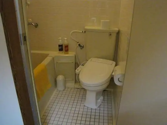 İki Ayrı Yataklı Oda, Özel Banyo