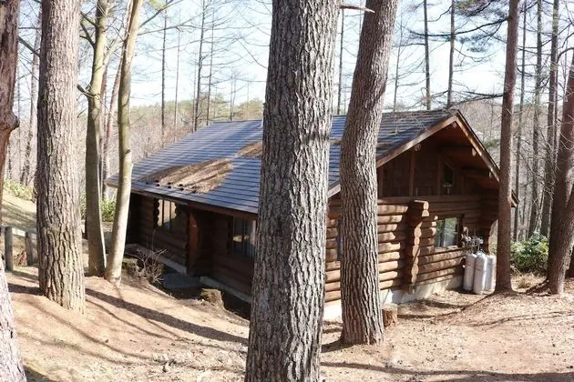 Kır Evi, Dağ Manzaralı (Outbuilding, Log)