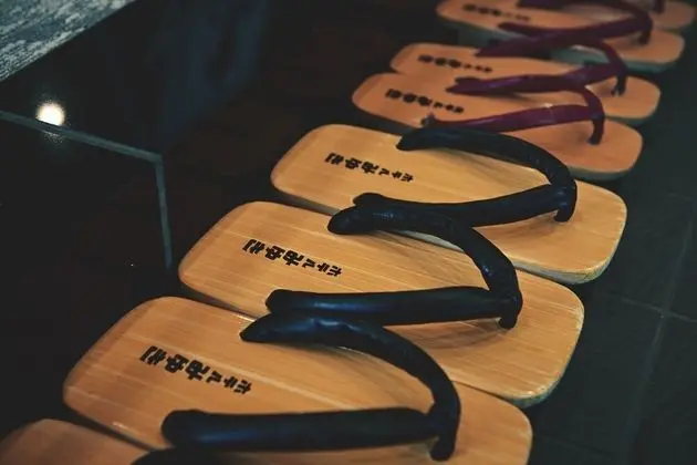 Oda, Sigara İçilmez (Japanese Style, For 3 People)