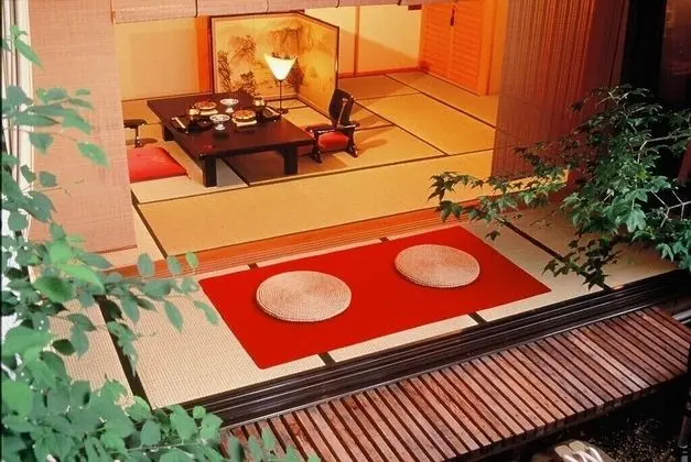 Traditional Oda (Japanese Style, A)