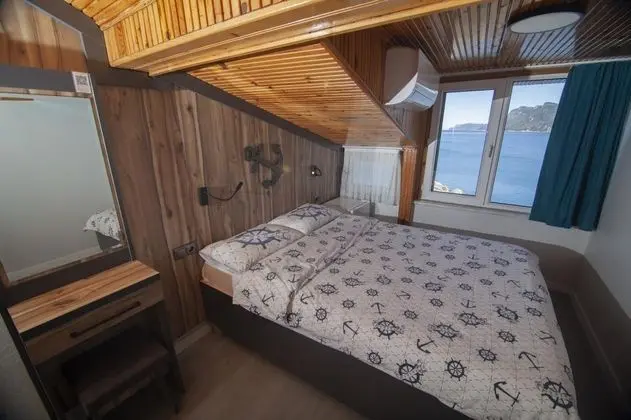 Çatı Katı Standart Oda, Deniz Manzaralı