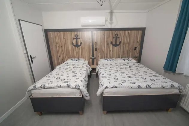 Standart Üç Kişilik Oda, Deniz Manzaralı
