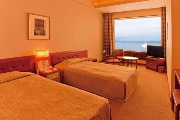 İki Ayrı Yataklı Oda, Sigara İçilmez, Göl Manzaralı