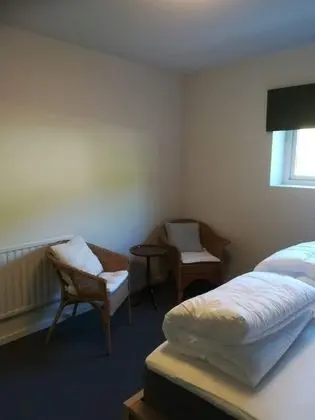 Tek Büyük Yataklı Oda, Ortak Banyo