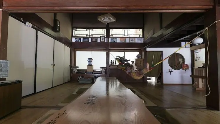 Ortak Ranzalı Oda, Sadece erkekler için