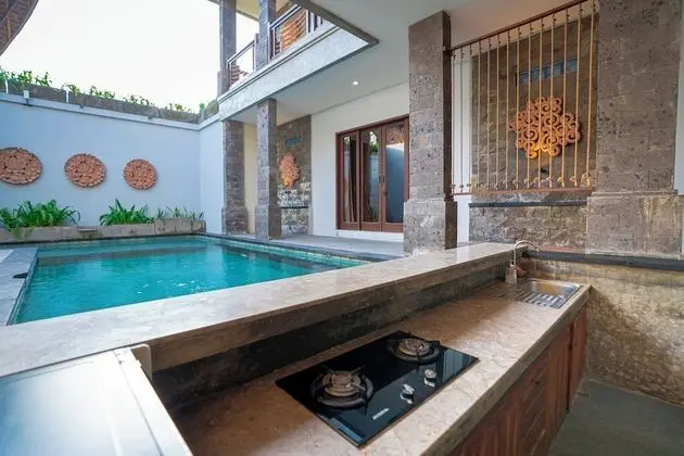 Villa, 6 Yatak Odası, Kişiye Özel Havuzlu