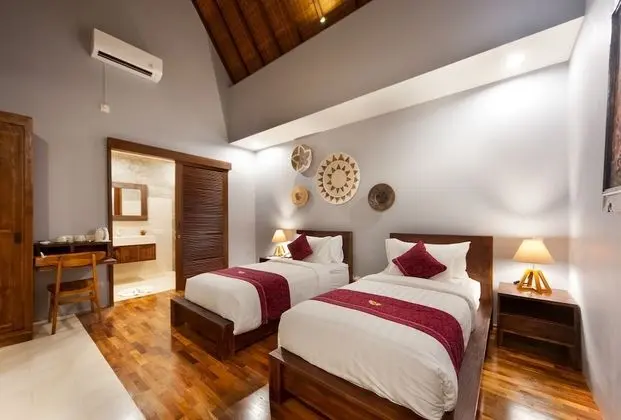 Villa, 6 Yatak Odası, Kişiye Özel Havuzlu