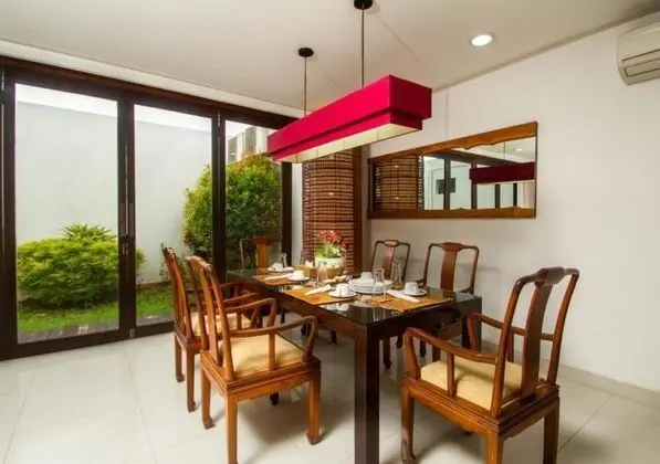 Three-Bedroom House With Garden View