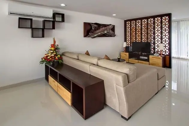 Three-Bedroom House With Garden View