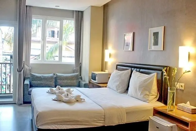 Deluxe Tek Büyük Yataklı Oda