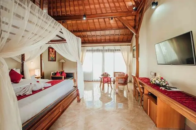 Luxury Bungalov (With Terrace)